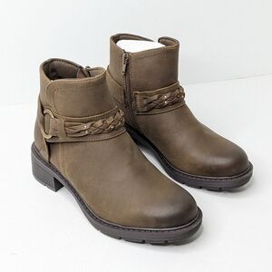 Clarks Hearth Kaylie Ankle Boots, Brown Leather, Women's 5